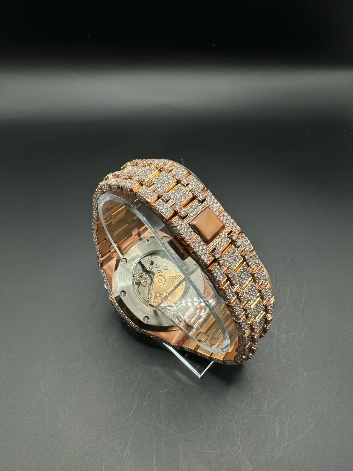 MOISSANITE BUSSDOWN AP (41MM)