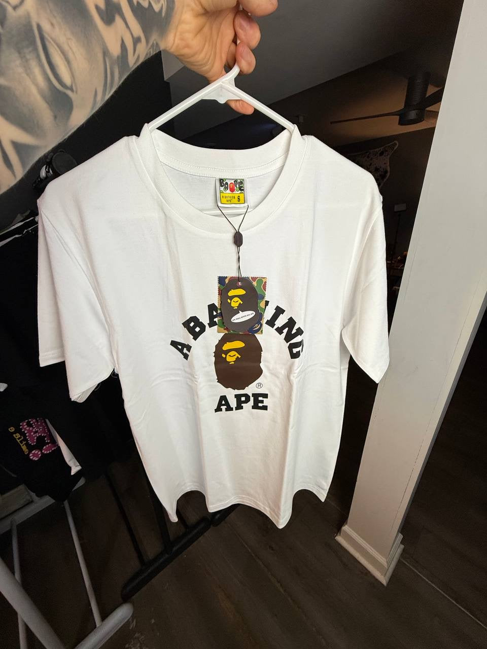 WHITE BAPE TEE