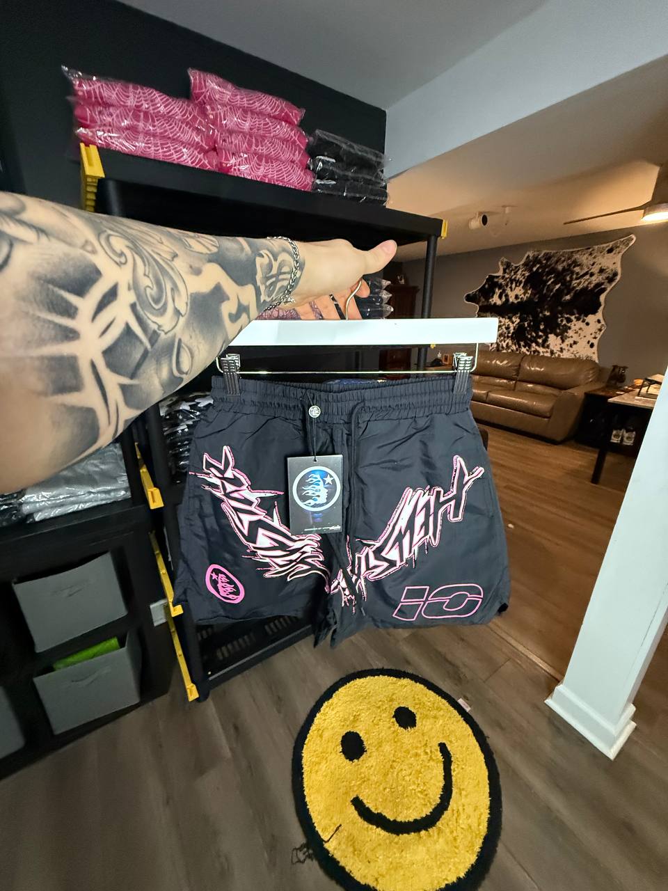 BLACK & PINK HELLSTAR SHORTS